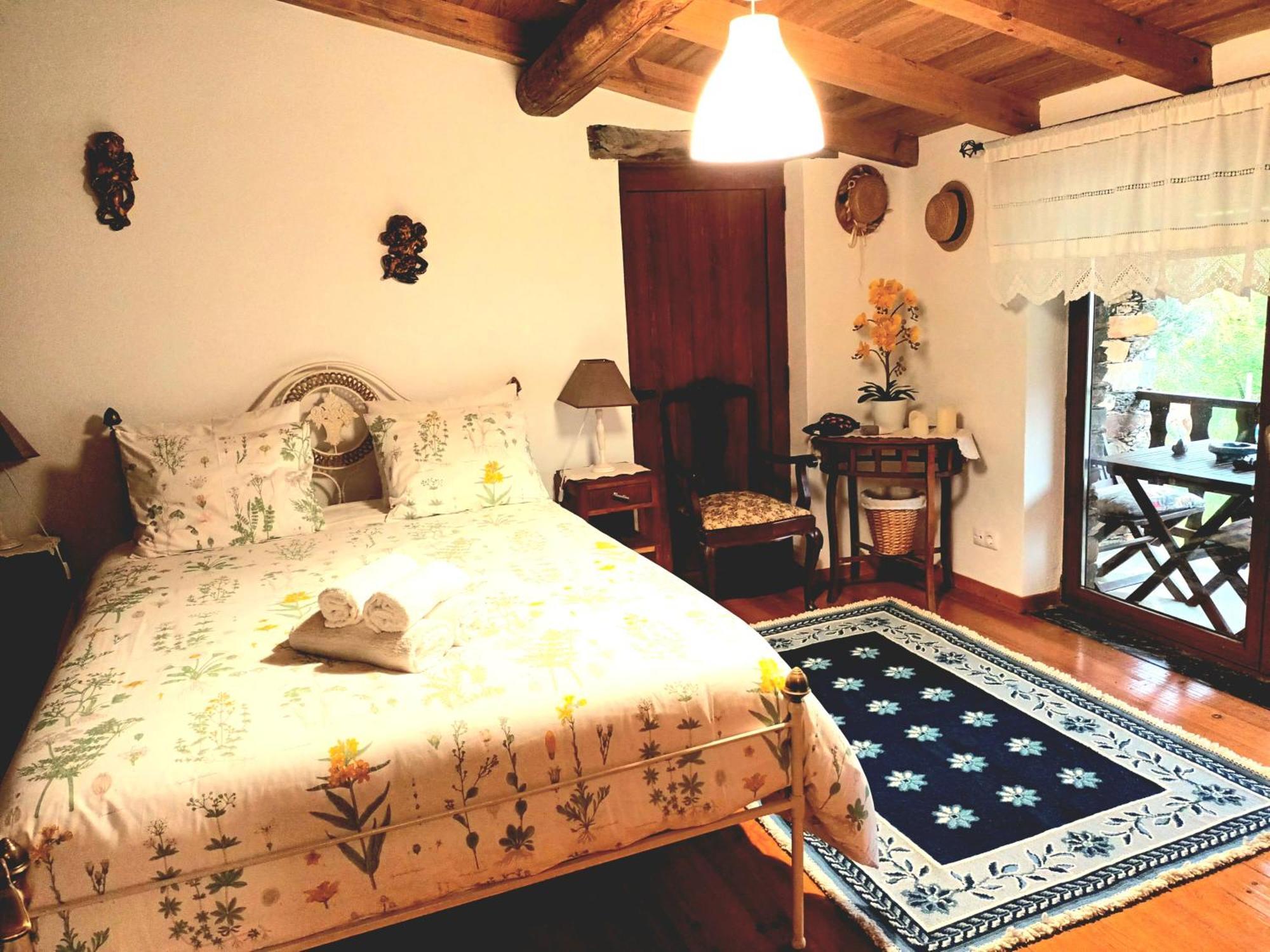 Affittacamere A Casa da Natália Cha de Alvares Esterno foto