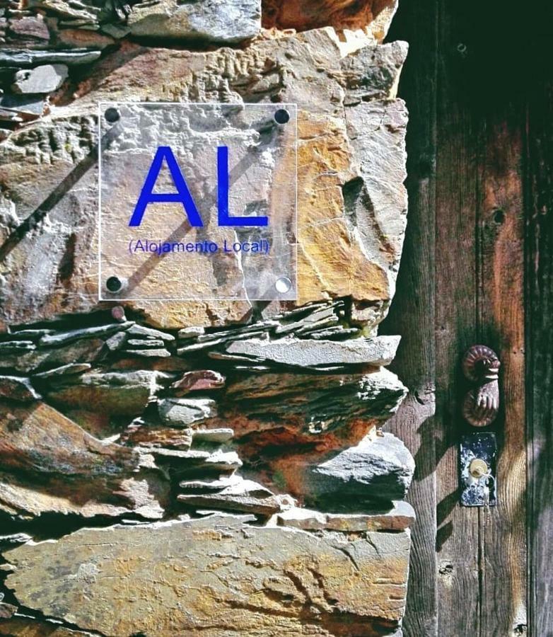 Affittacamere A Casa da Natália Cha de Alvares Esterno foto