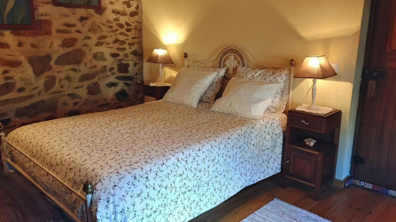 Affittacamere A Casa da Natália Cha de Alvares Esterno foto